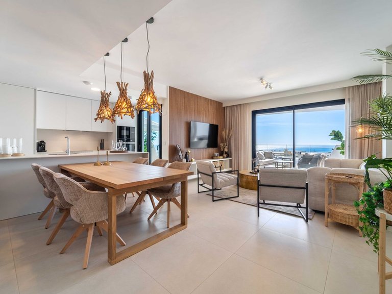 Apartment for Sale in Fuengirola, Malaga 11