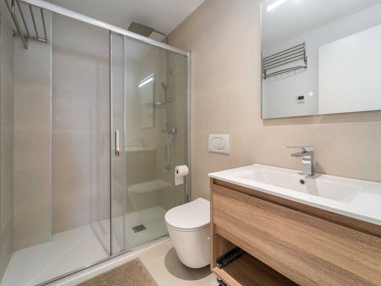 Apartment for Sale in Fuengirola, Malaga 26