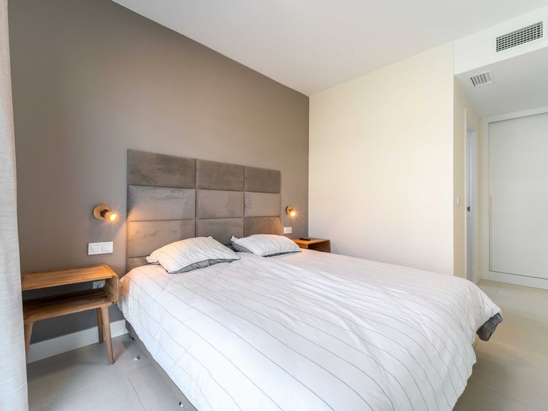 Apartment for Sale in Fuengirola, Malaga 32