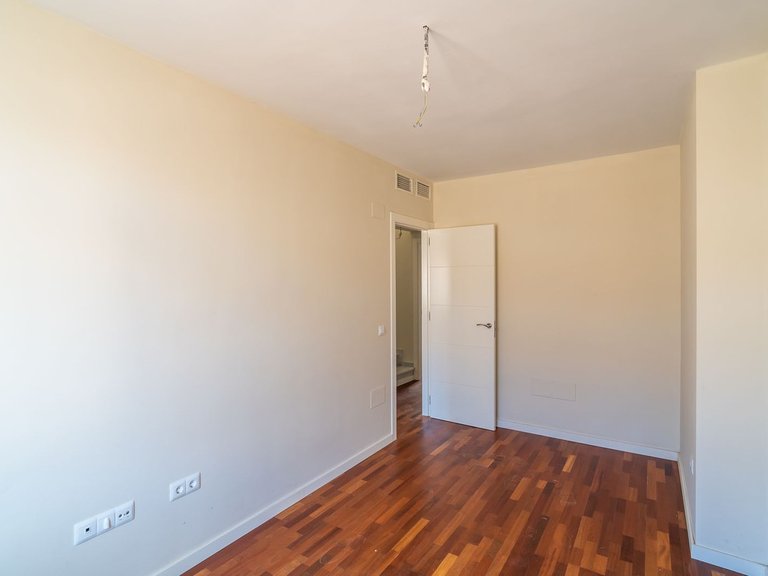 Villa for Sale in Calahonda, Malaga 25