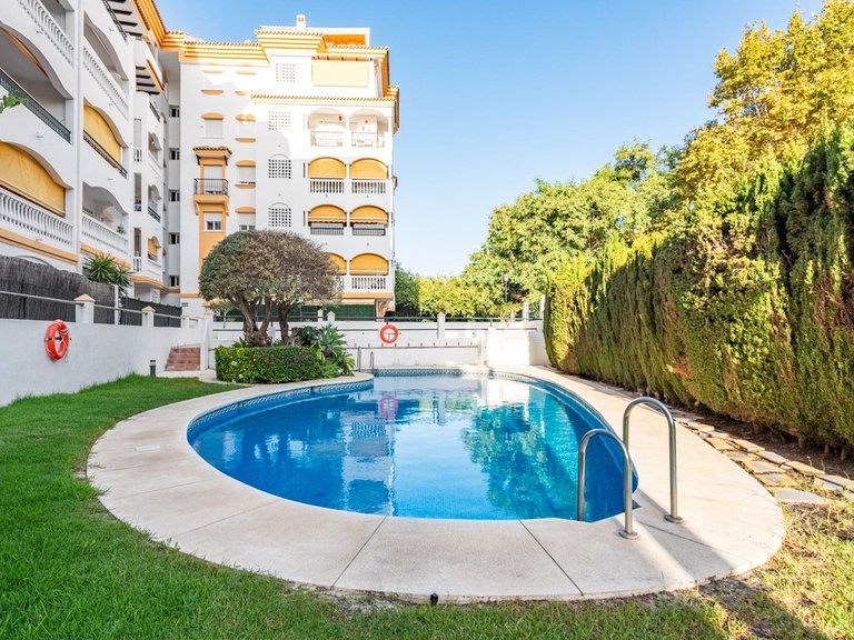 Apartment for Sale in San Pedro De Alcántara, Malaga 2