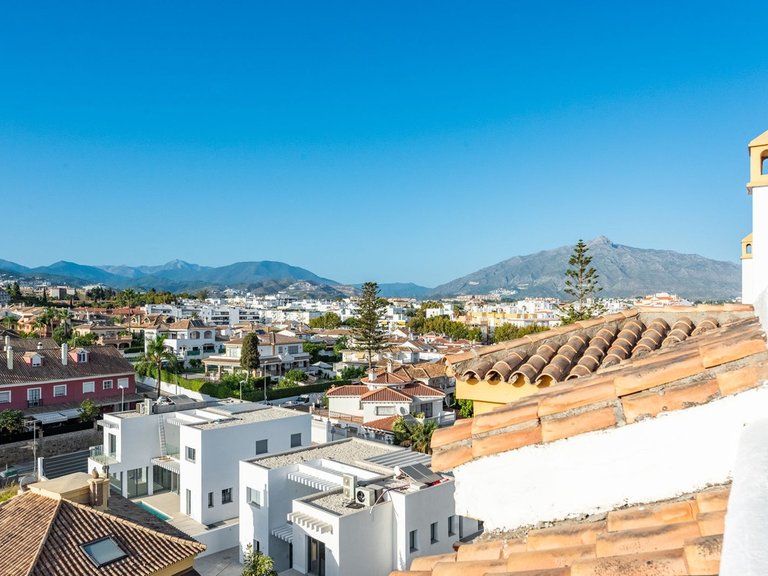 Apartment for Sale in San Pedro De Alcántara, Malaga 22