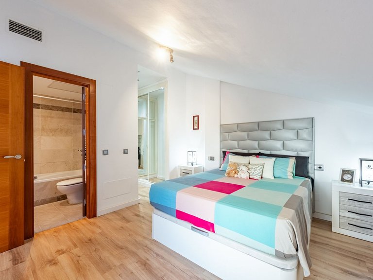 Apartment for Sale in San Pedro De Alcántara, Malaga 9