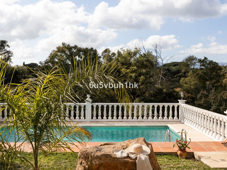Villa for Sale in Marbella, Malaga 1
