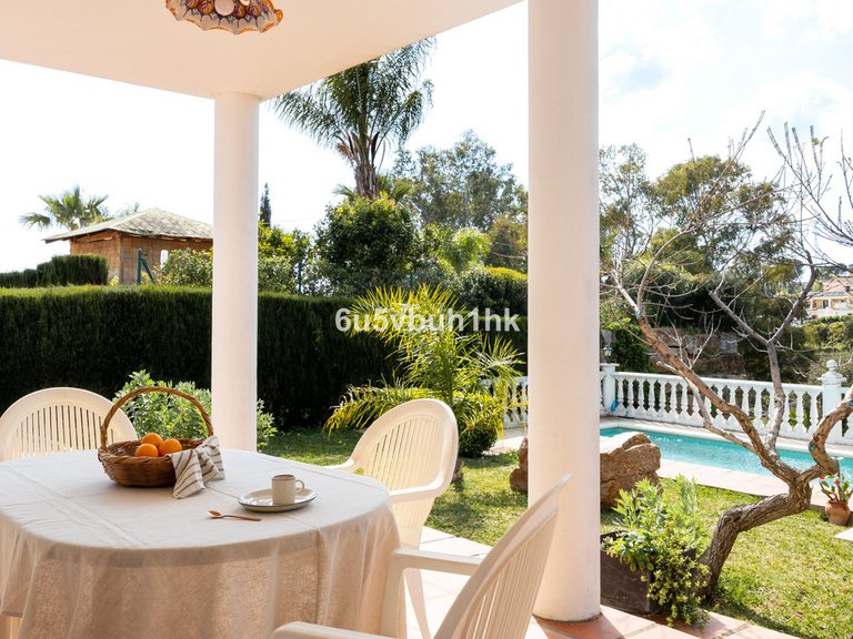 Villa for Sale in Marbella, Malaga 6