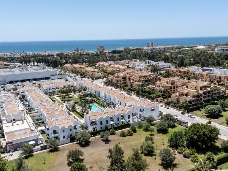 Town House for Sale in La Cala De Mijas, Malaga 10