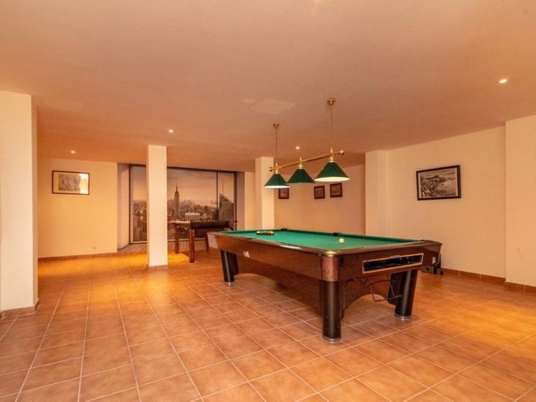 Villa for Sale in Los Flamingos, Malaga 25