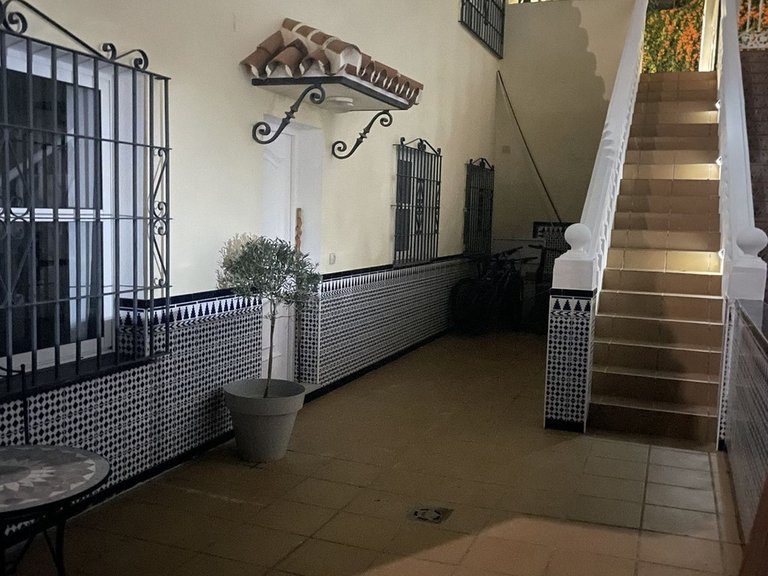 Villa for Sale in El Coto, Malaga 4