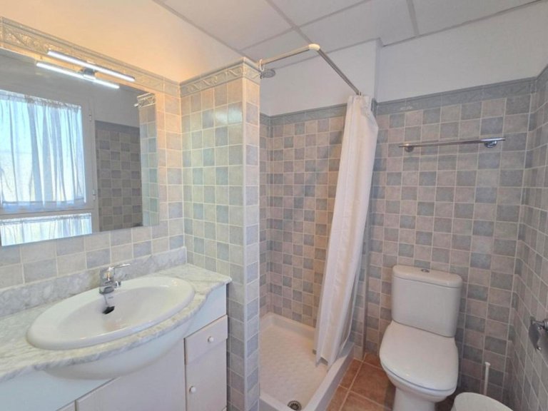 Villa for Sale in Casares, Malaga 11
