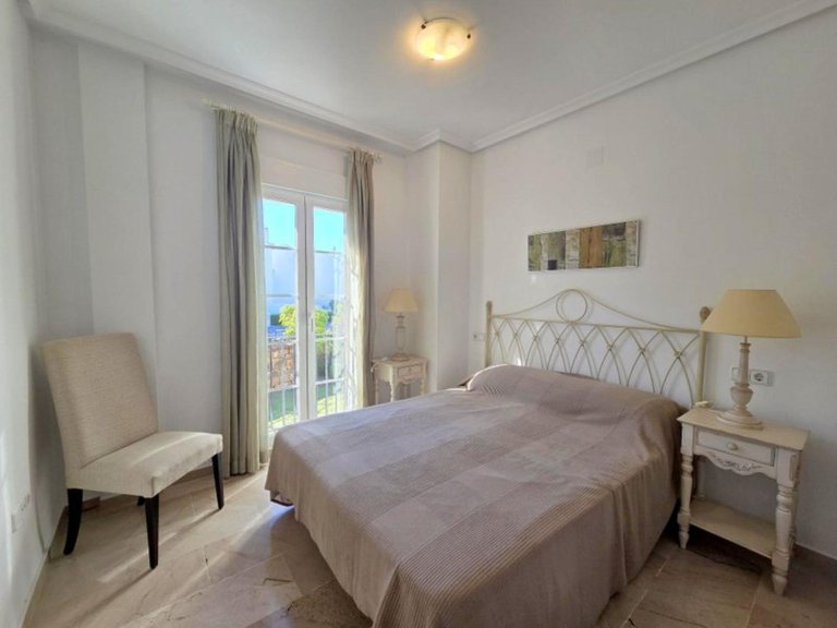 Villa for Sale in Casares, Malaga 7