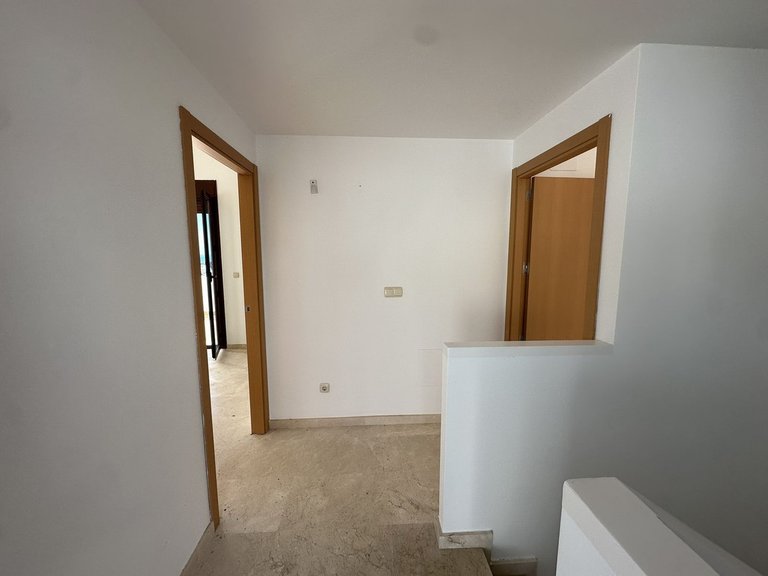 Villa for Sale in Doña Julia, Malaga 13