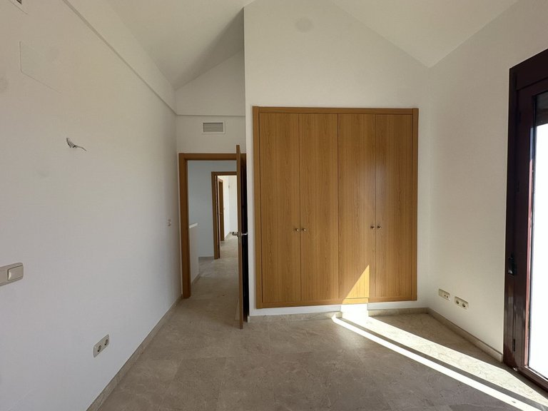 Villa for Sale in Doña Julia, Malaga 22