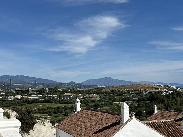 Villa for Sale in Doña Julia, Malaga 31
