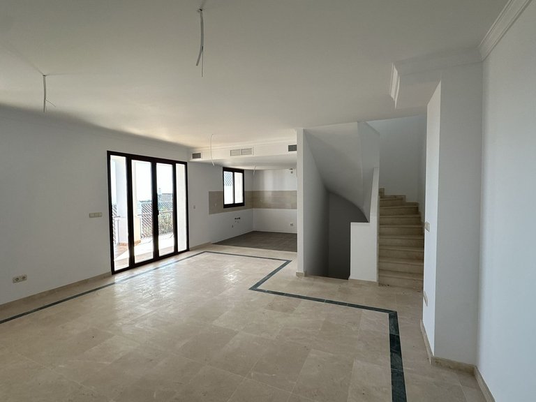Villa for Sale in Doña Julia, Malaga 51