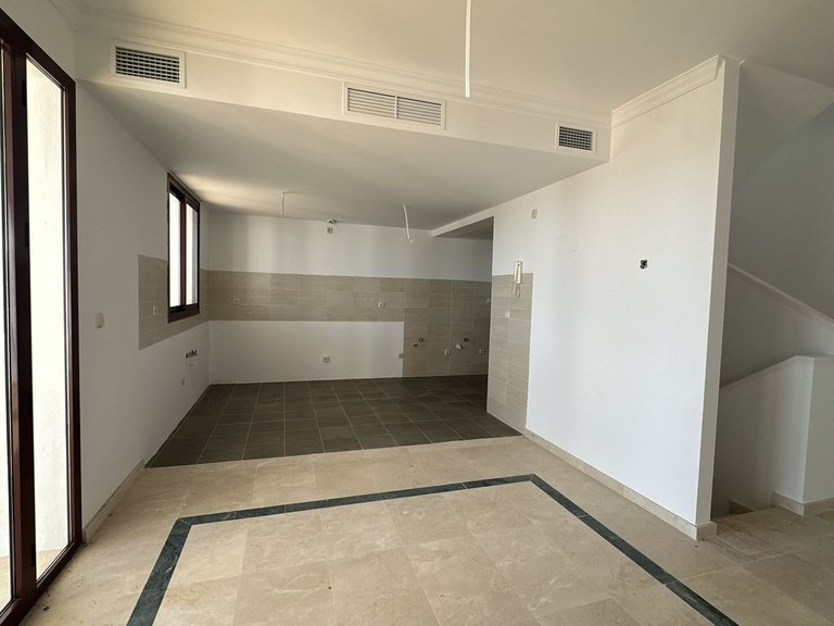 Villa for Sale in Doña Julia, Malaga 54