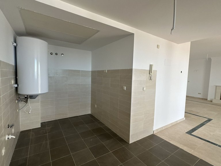Villa for Sale in Doña Julia, Malaga 58