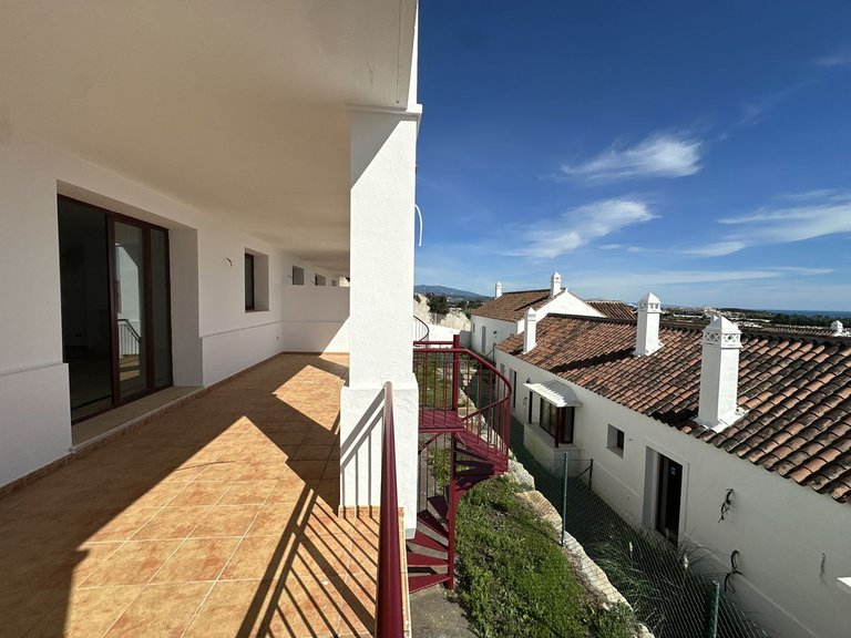Villa for Sale in Doña Julia, Malaga 65