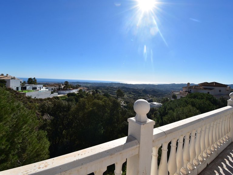 Villa for Sale in Mijas, Malaga 12