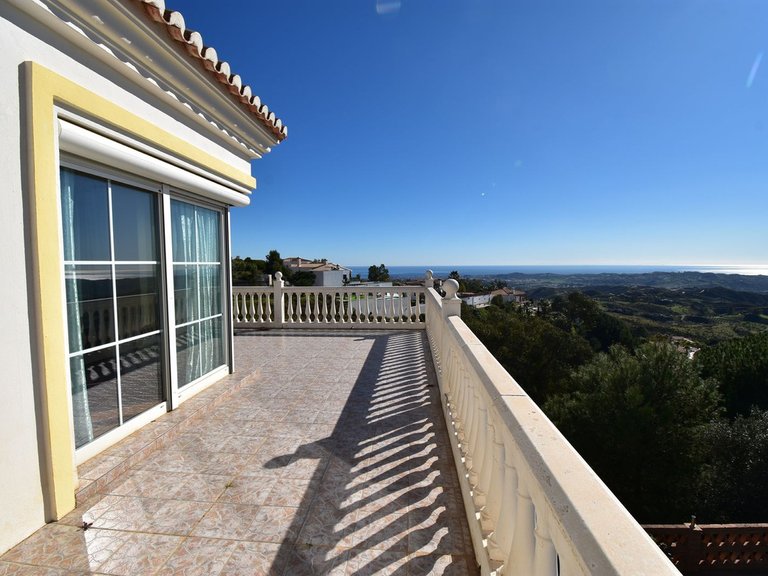 Villa for Sale in Mijas, Malaga 3