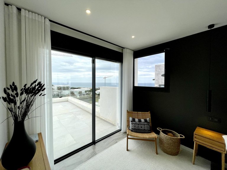 Villa for Sale in Cabopino, Malaga 20