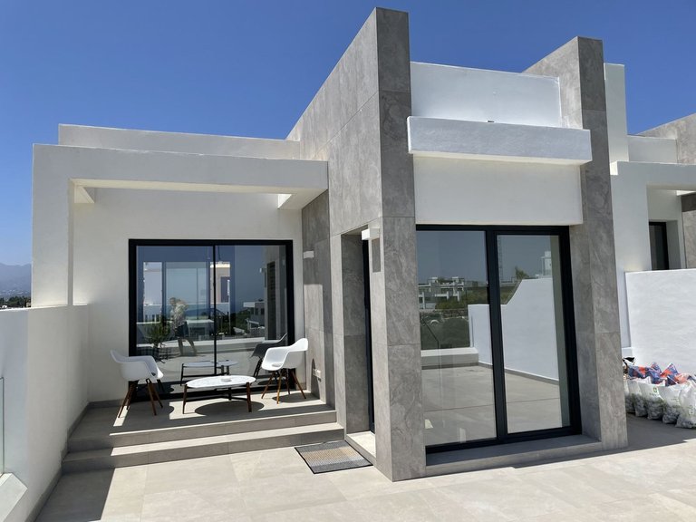 Villa for Sale in Cabopino, Malaga 28