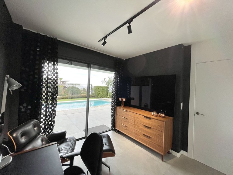 Villa for Sale in Cabopino, Malaga 37
