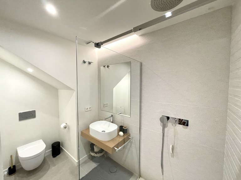 Villa for Sale in Cabopino, Malaga 38