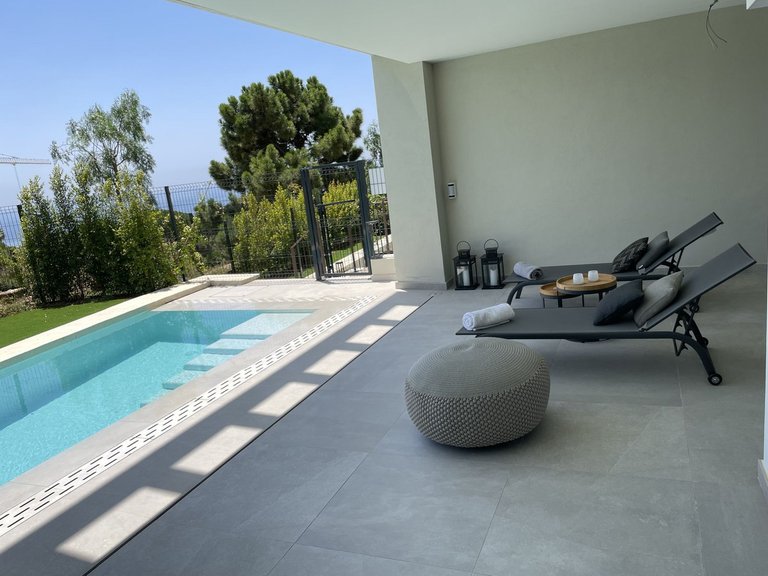Villa for Sale in Cabopino, Malaga 40
