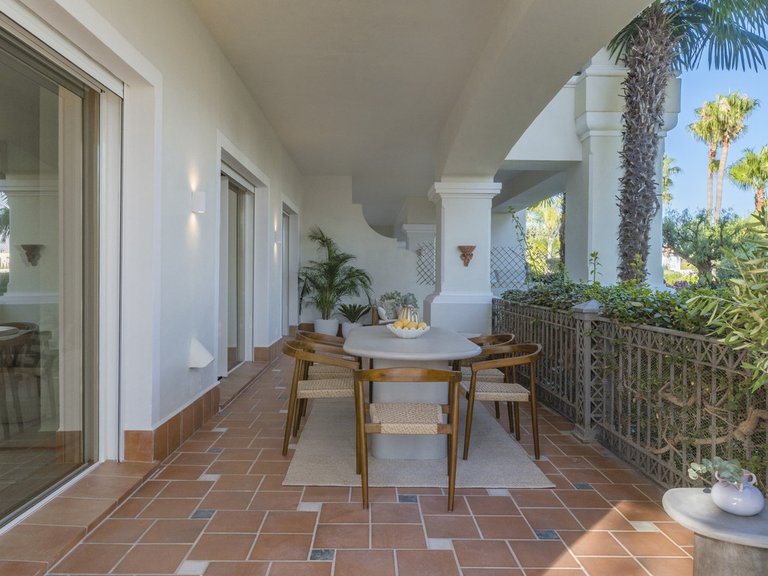 Apartment for Sale in The Golden Mile, Malaga 20