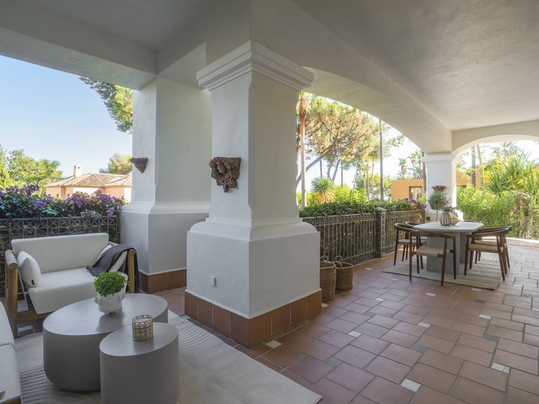 Apartment for Sale in The Golden Mile, Malaga 23