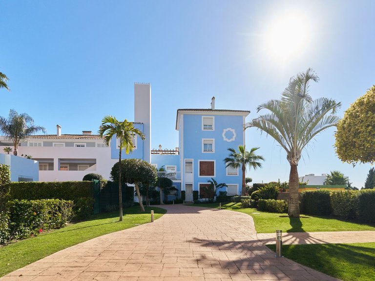 Apartment for Sale in Estepona, Malaga 1
