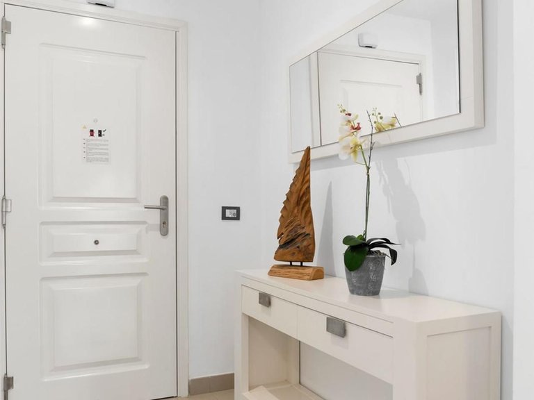 Apartment for Sale in Estepona, Malaga 2