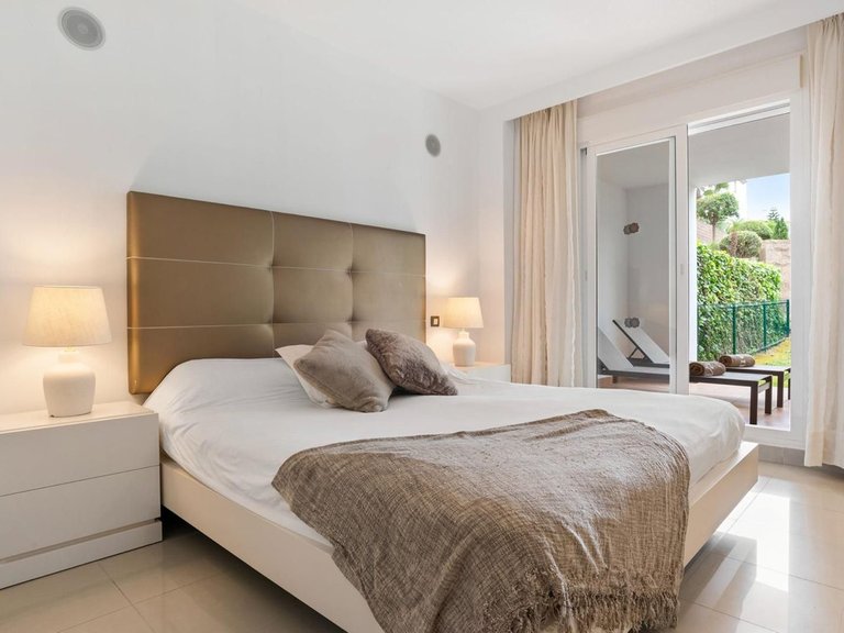 Apartment for Sale in Estepona, Malaga 7