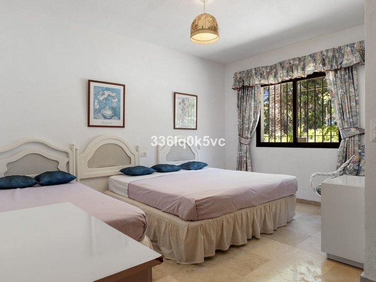 Villa for Sale in Marbella, Malaga 14