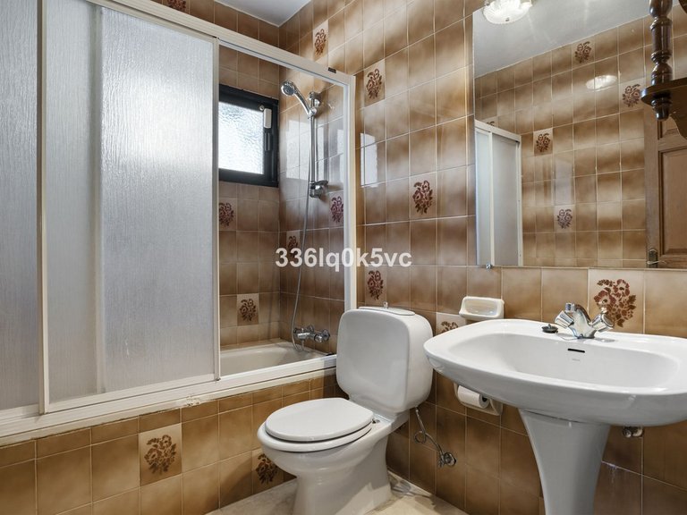 Villa for Sale in Marbella, Malaga 20