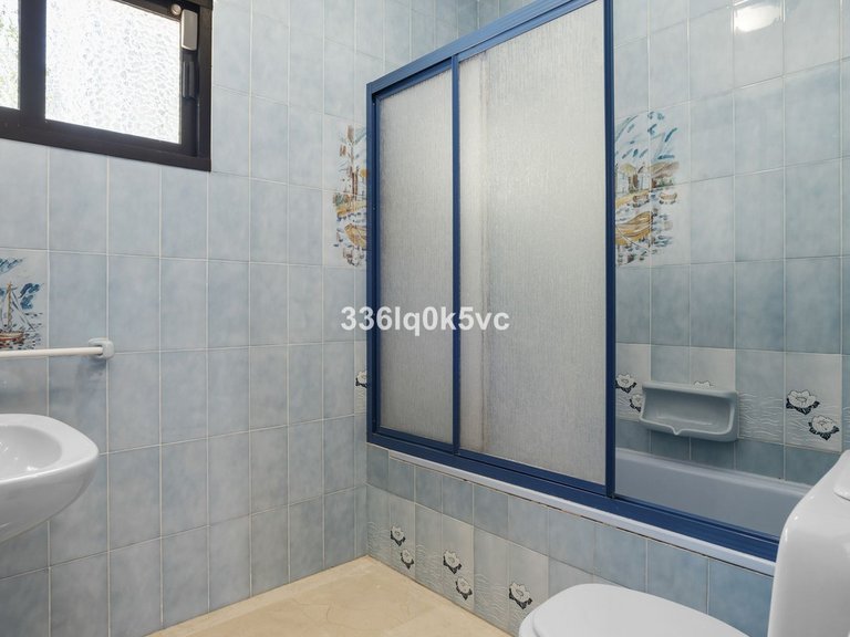 Villa for Sale in Marbella, Malaga 22