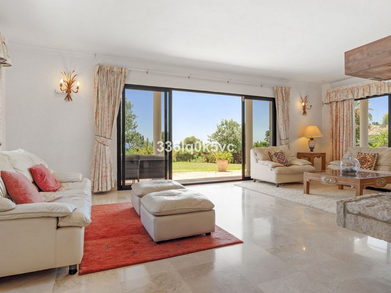 Villa for Sale in Marbella, Malaga 34