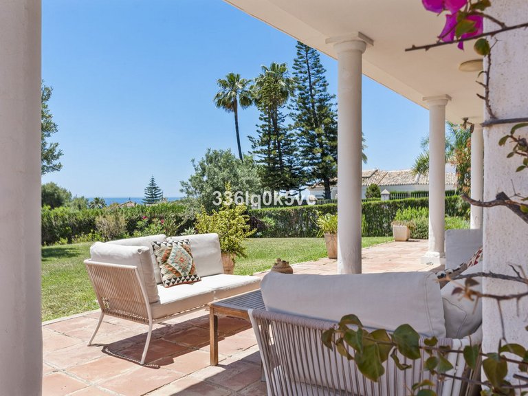 Villa for Sale in Marbella, Malaga 5
