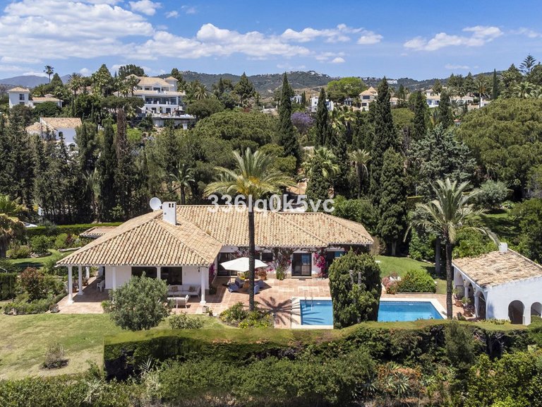 Villa for Sale in Marbella, Malaga 51