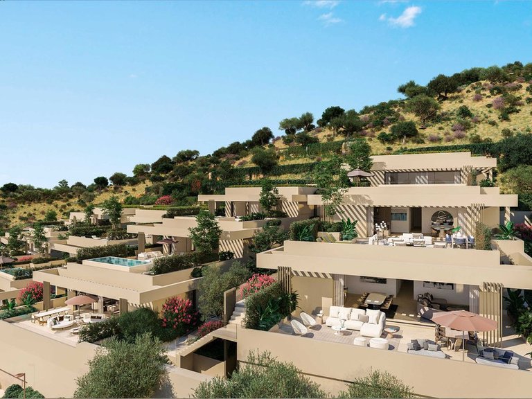 Apartment for Sale in Nueva Andalucía, Malaga 10