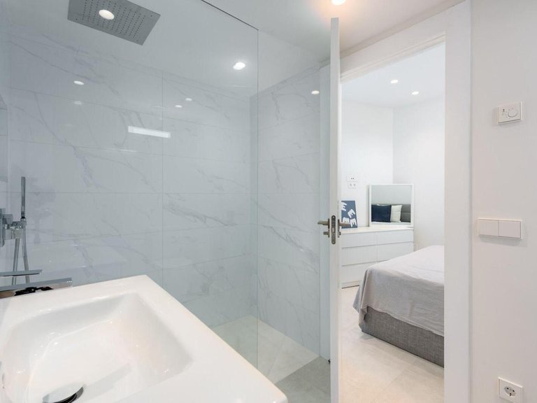 Apartment for Sale in Puerto Banús, Malaga 7