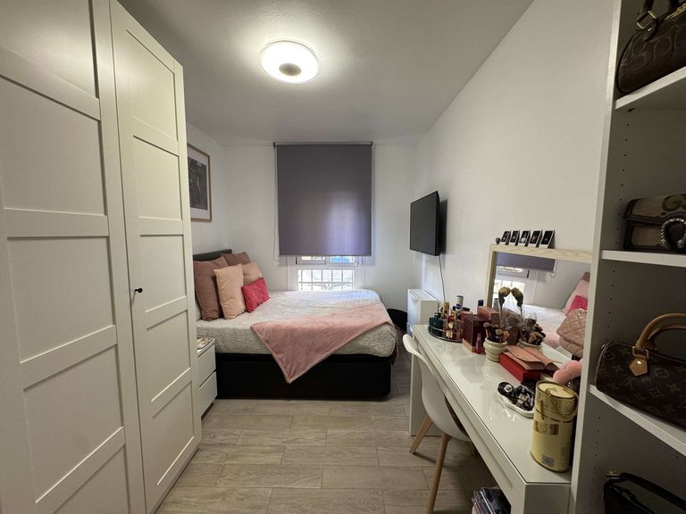Apartment for Sale in Marbella, Malaga 18