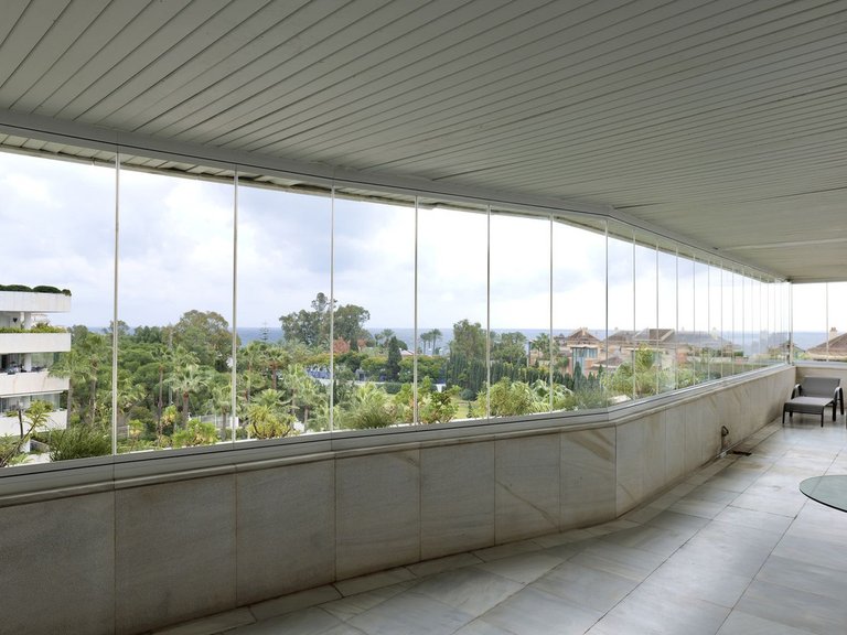 Apartment for Sale in Puerto Banús, Malaga 23