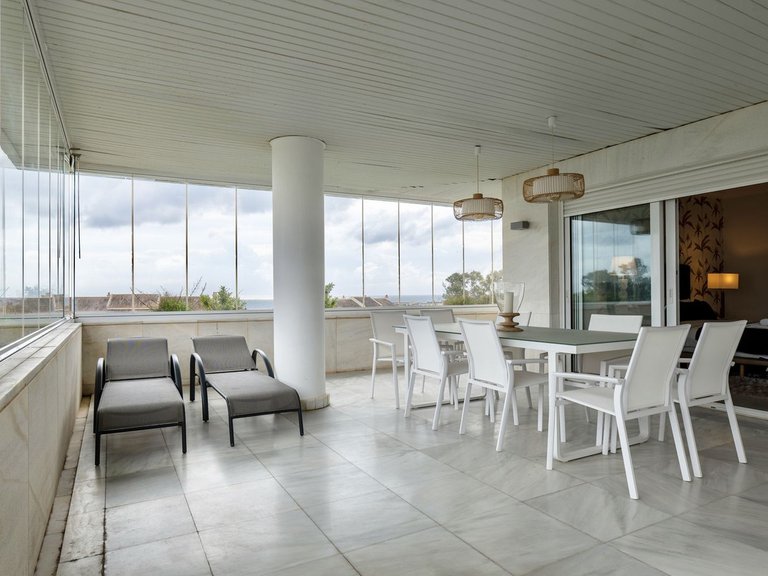 Apartment for Sale in Puerto Banús, Malaga 6