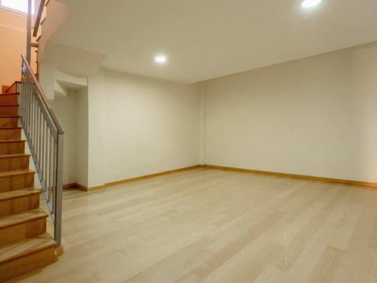 Villa for Sale in Los Pacos, Malaga 23