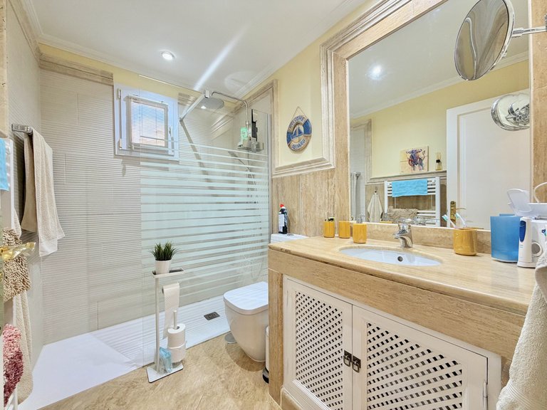 Apartment for Sale in Casares, Malaga 10