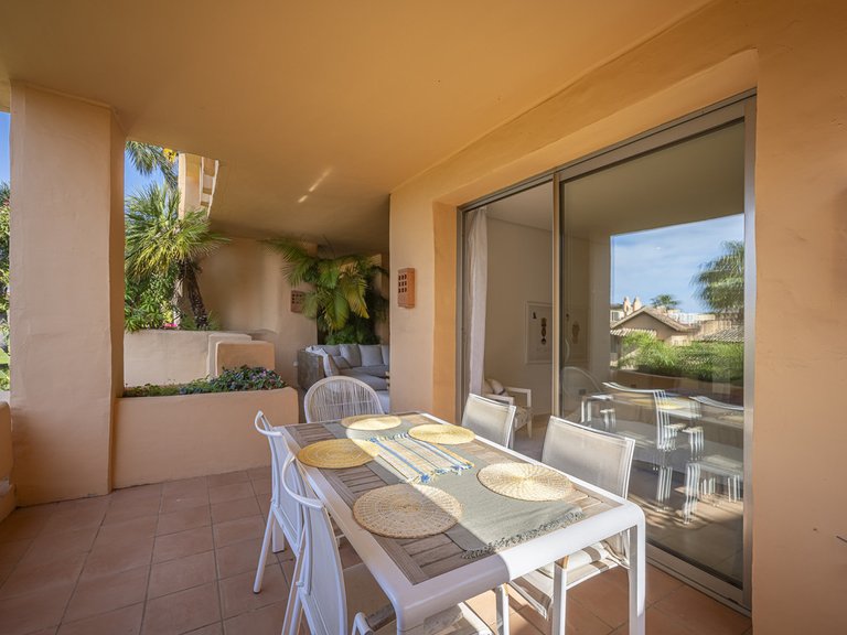 Apartment for Sale in The Golden Mile, Malaga 27