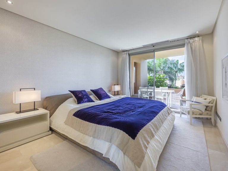Apartment for Sale in The Golden Mile, Malaga 7