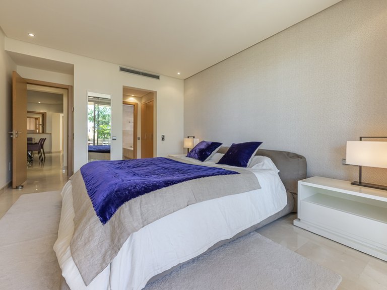 Apartment for Sale in The Golden Mile, Malaga 8
