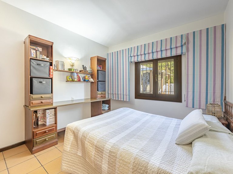 Villa for Sale in Guadalmina Alta, Malaga 11